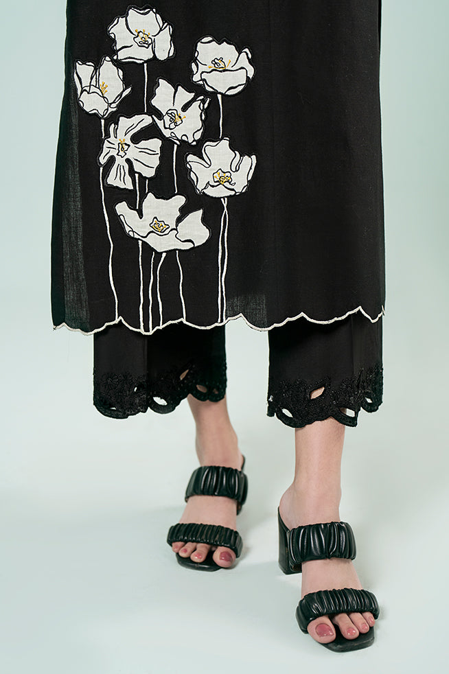 Embroidered cutwork Trousers