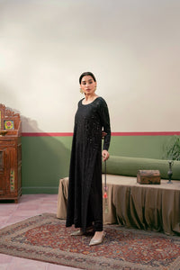 Siyah e Zar Churidar