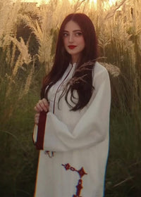 Isra - Mahnoor Khan